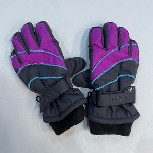 L.L. Bean Kids’ Cold Buster Waterproof Gloves, XS